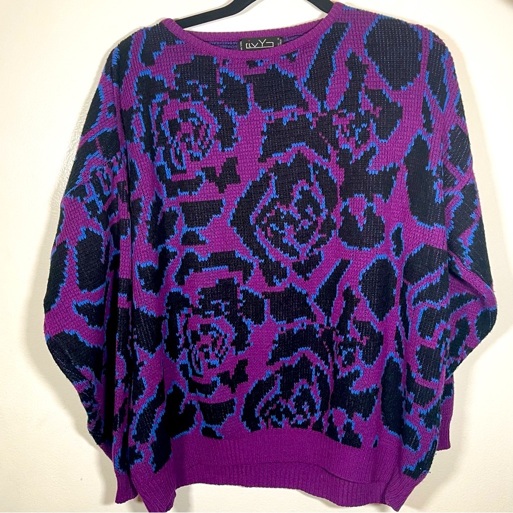 VINTAGE 80s Ivy Brand Purple Floral Womens Knit Sweater